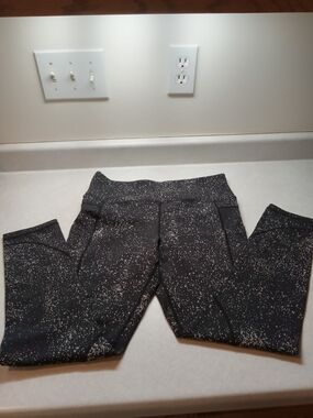 ZYIA Black Leggings with White Speckle Trim